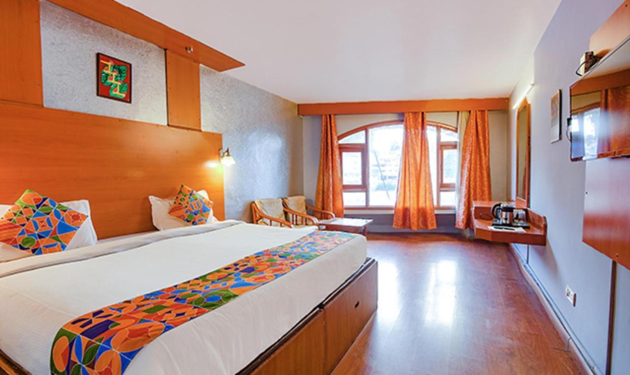 Fabhotel Khems Shoram Palace Road Ooty Kültér fotó