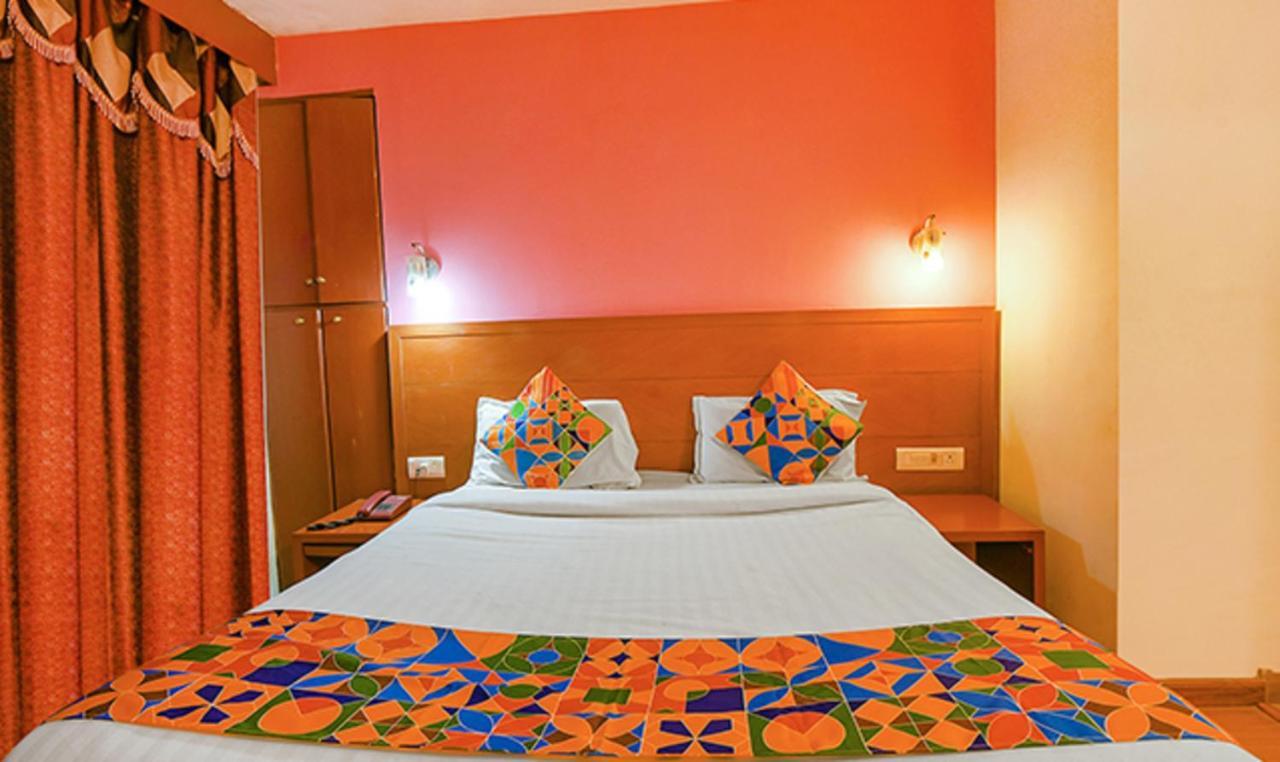 Fabhotel Khems Shoram Palace Road Ooty Kültér fotó