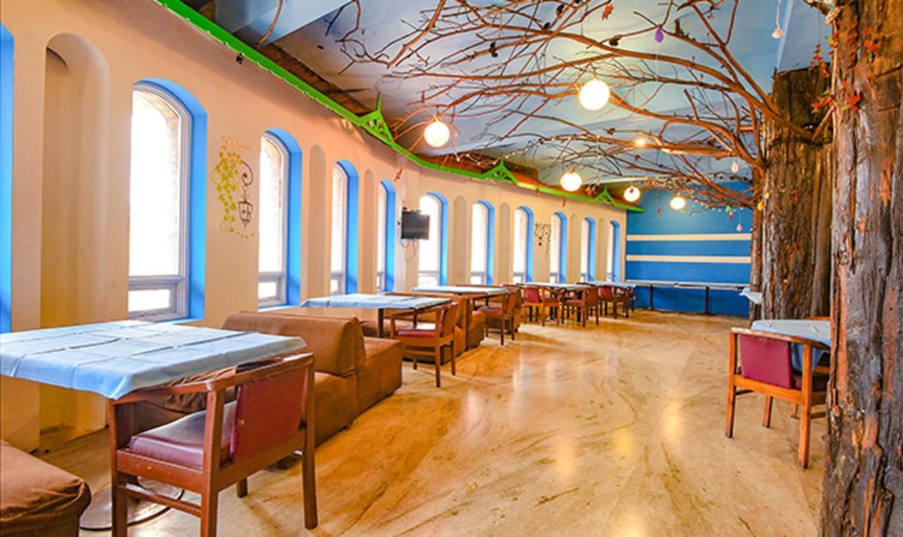 Fabhotel Khems Shoram Palace Road Ooty Kültér fotó