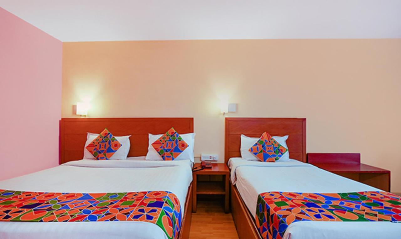 Fabhotel Khems Shoram Palace Road Ooty Kültér fotó