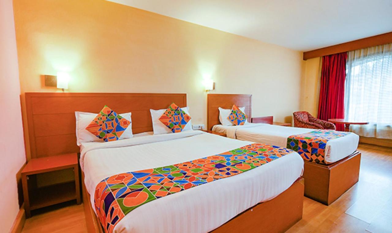 Fabhotel Khems Shoram Palace Road Ooty Kültér fotó