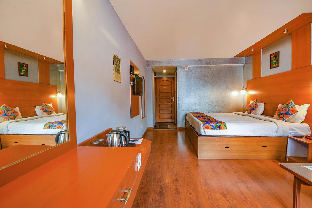 Fabhotel Khems Shoram Palace Road Ooty Kültér fotó