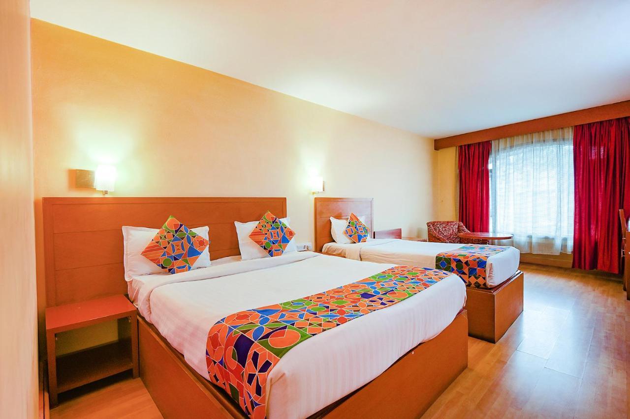 Fabhotel Khems Shoram Palace Road Ooty Kültér fotó