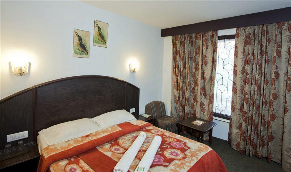 Fabhotel Khems Shoram Palace Road Ooty Kültér fotó