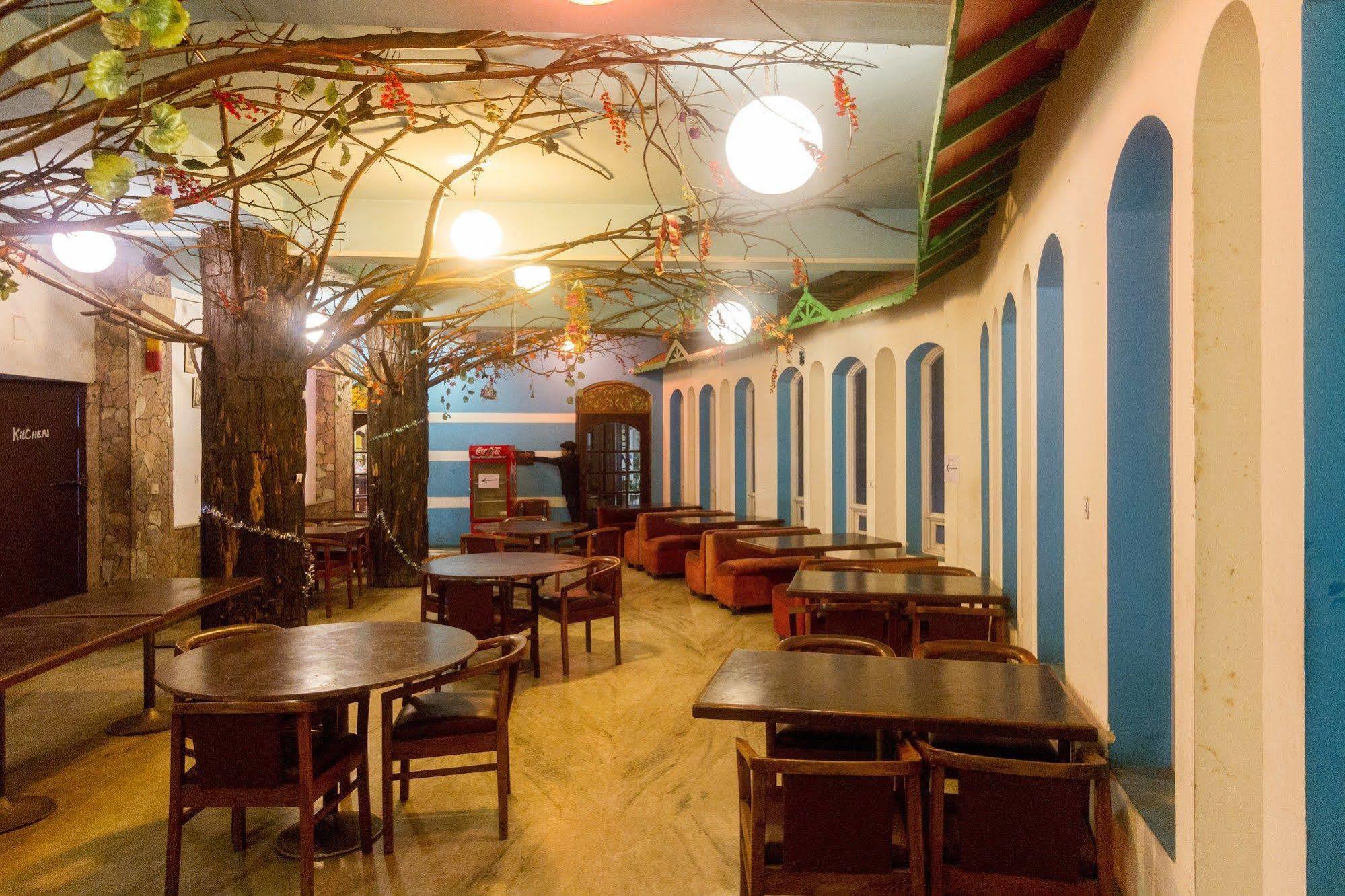 Fabhotel Khems Shoram Palace Road Ooty Kültér fotó