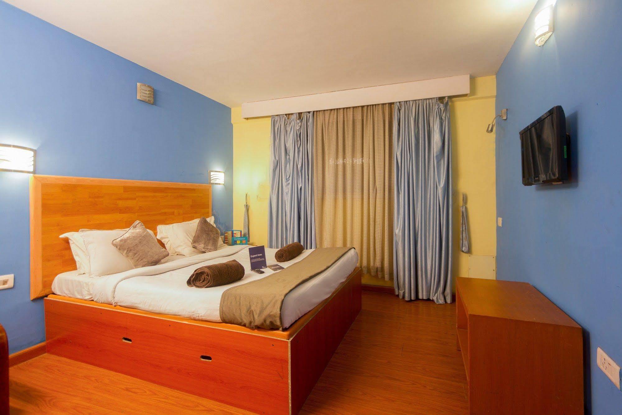 Fabhotel Khems Shoram Palace Road Ooty Kültér fotó