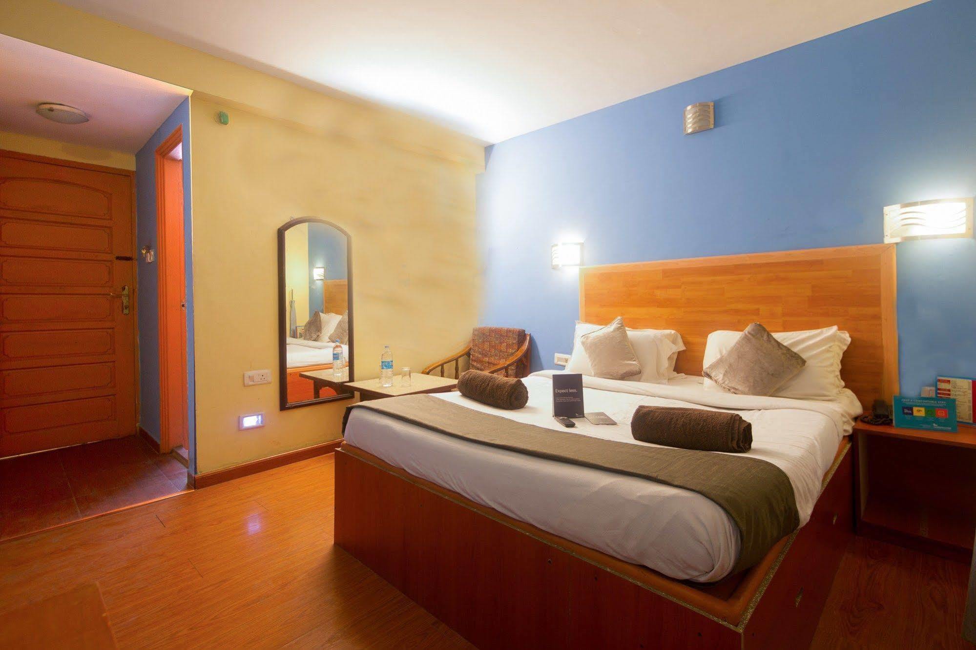Fabhotel Khems Shoram Palace Road Ooty Kültér fotó
