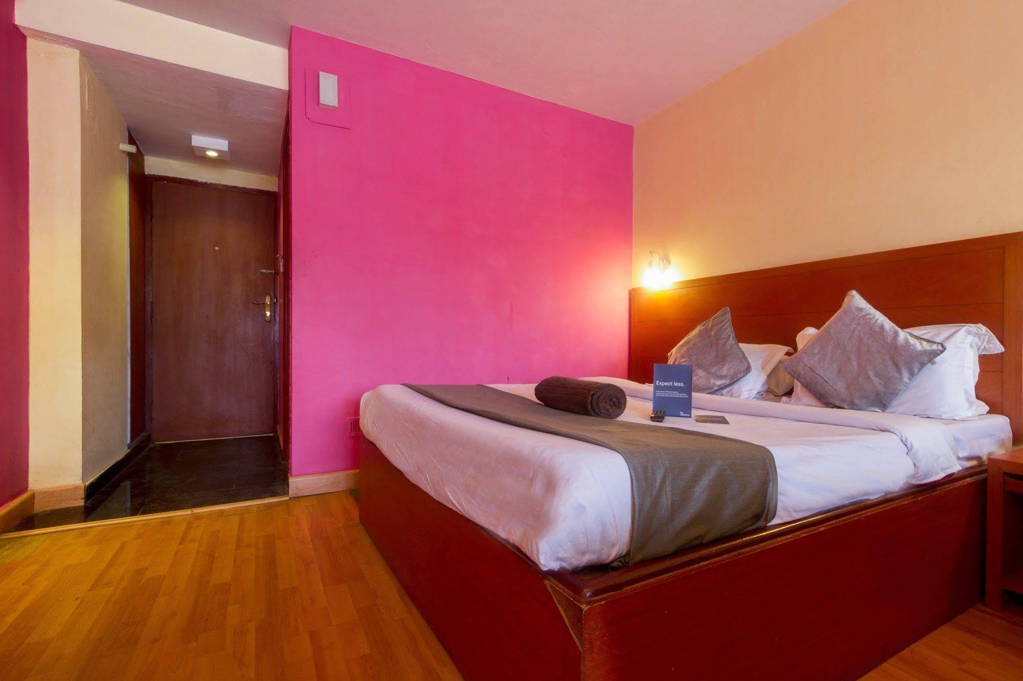 Fabhotel Khems Shoram Palace Road Ooty Kültér fotó