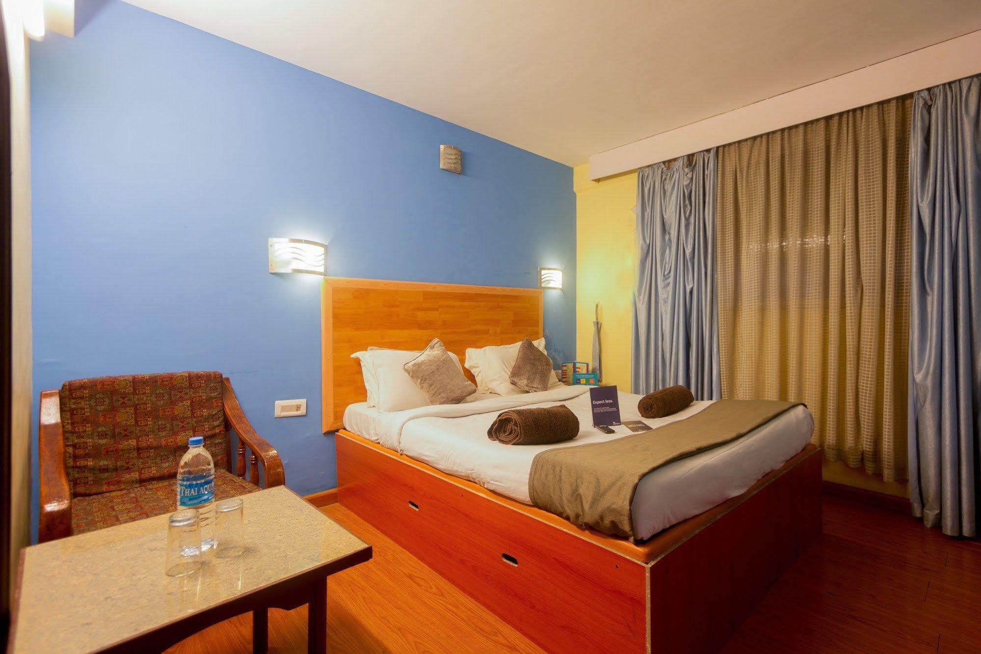 Fabhotel Khems Shoram Palace Road Ooty Kültér fotó
