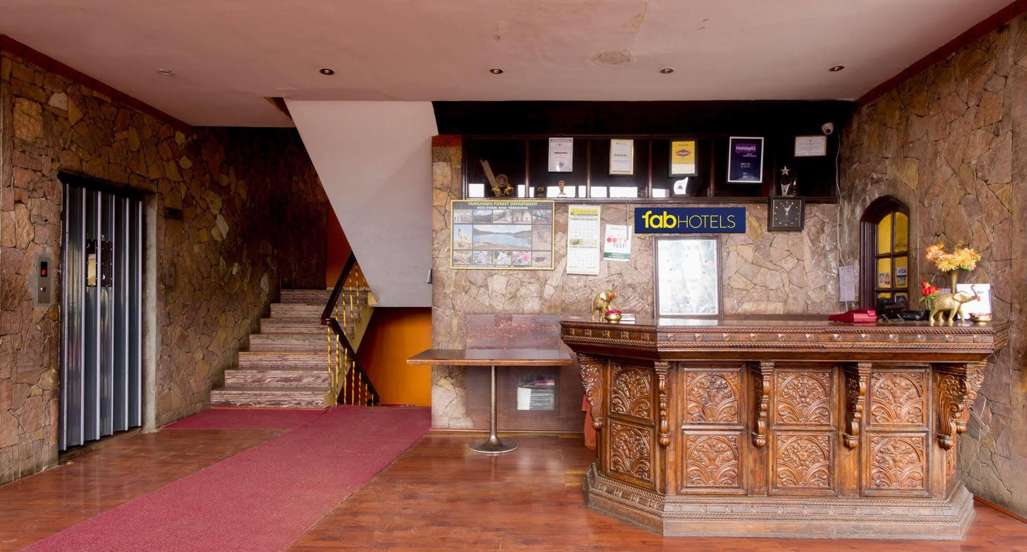 Fabhotel Khems Shoram Palace Road Ooty Kültér fotó